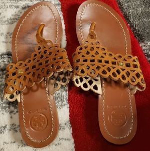 Tory Burch Davy Laser-Cut Thong Metallic Sandal